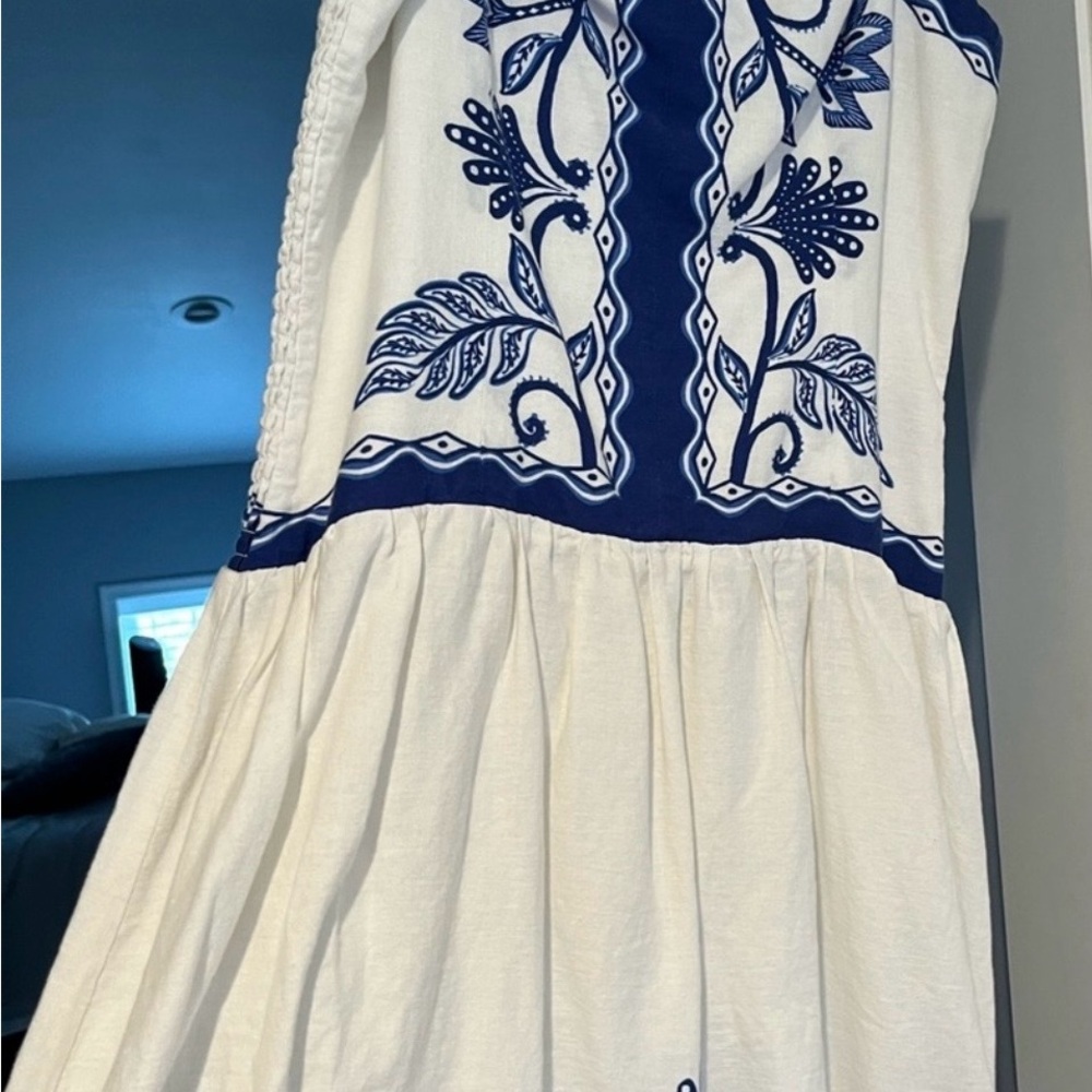 FARM RIO Blue & White Spaghetti-Strap Maxi Dress - Picture 4 of 9